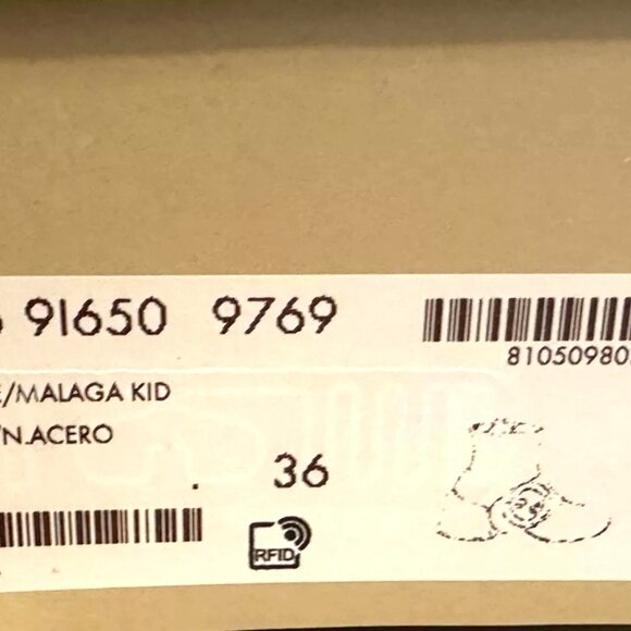 Gucci Blondie Interlocking GG Medallion Logo Ankle Booties Boots Heels - Picture 16 of 16